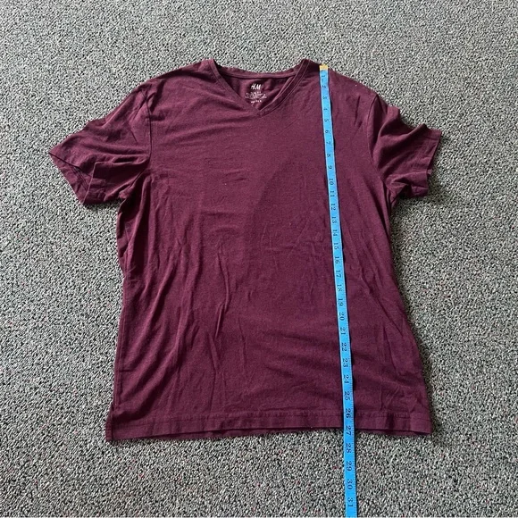 H&M Maroon Slim Fit Short-Sleeve V-Neck Lightweight Cotton T-Shirt Casual Top L - Picture 14 of 16